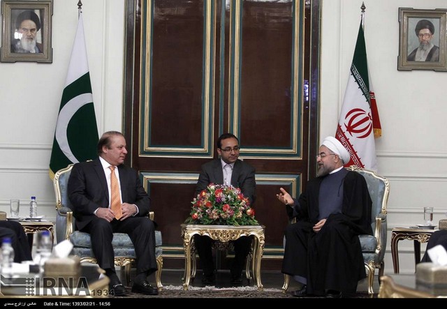 دیدار نواز شریف با روحانی (عکس)