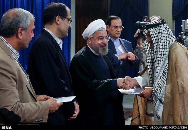 همایش بیمه سلامت همگانی با حضور روحانی (عکس)