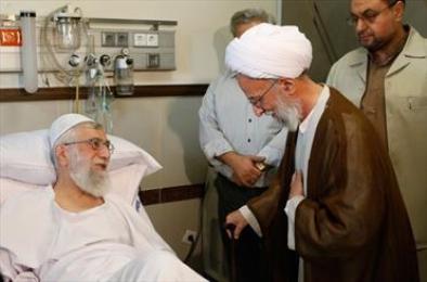 عیادت مصباح یزدی از رهبر انقلاب(+عکس)