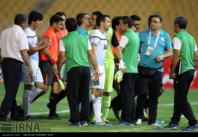 برتری تیم فوتبال استقلال تهران مقابل پیکان (عکس)