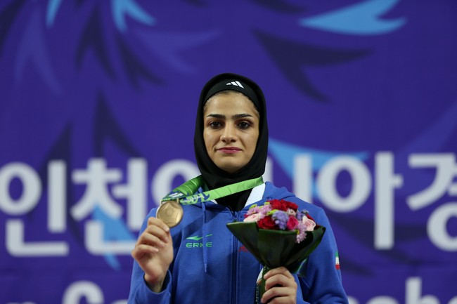 آخرین مدال برگردن نسیرن(گزارش تصویری)