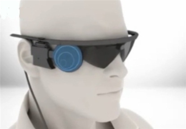 زن نابینا با چشم مصنوعی بینا شد+تصاویر