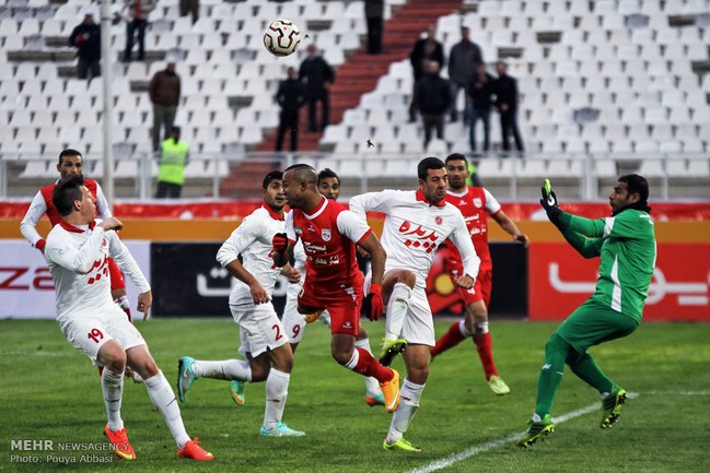 پدیده، تراکتورسازی را حذف کرد