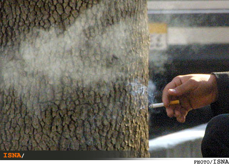 بیکاری در کمین سیگاریها بیکاری در کمین سیگاریها