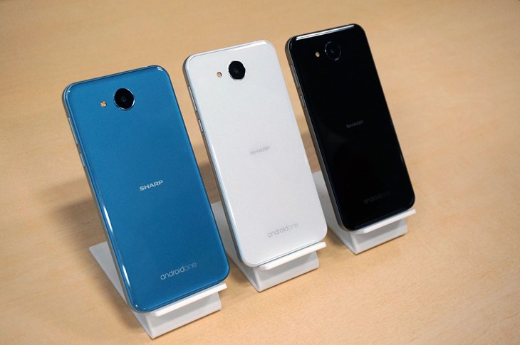 معرفی نخستین گوشی اندروید وان ضدآب جهان معرفی نخستین گوشی اندروید وان ضدآب جهان