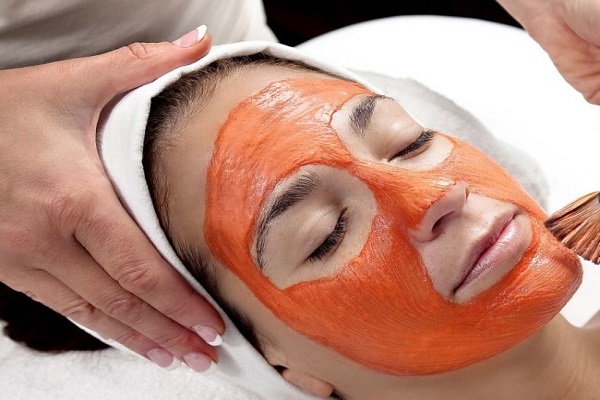 وقتی گوجه فرنگی به کمک زیبایی می&zwnj; آید!