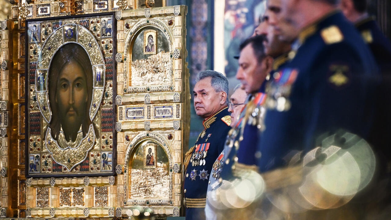 روسیه به دنبال مقدس سازی جنگ علیه اوکراین روسیه به دنبال مقدس سازی جنگ علیه اوکراین