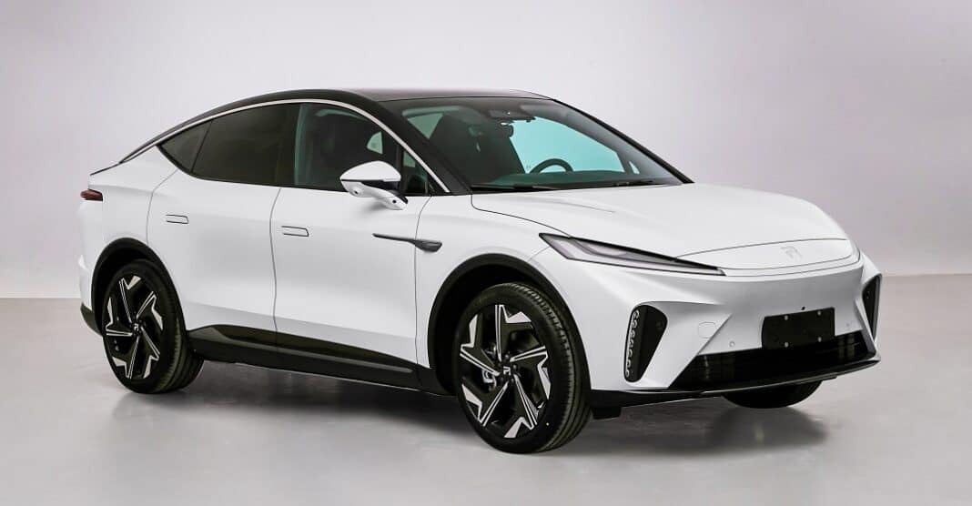 مارول آر7؛ شاسی بلند لوکس چینی با قیمت رقابتی! (+عکس)