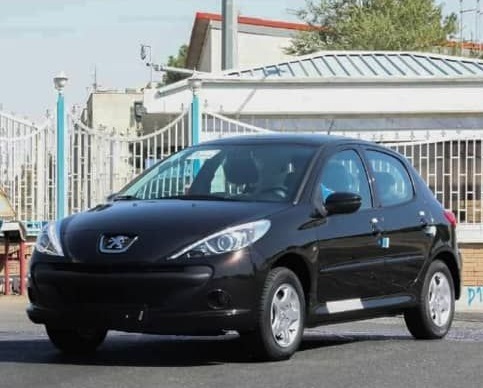 رونمایی ایران خودرو از رنگ های جدید پژو 207 (+عکس) رونمایی ایران خودرو از رنگ های جدید پژو 207 (+عکس)