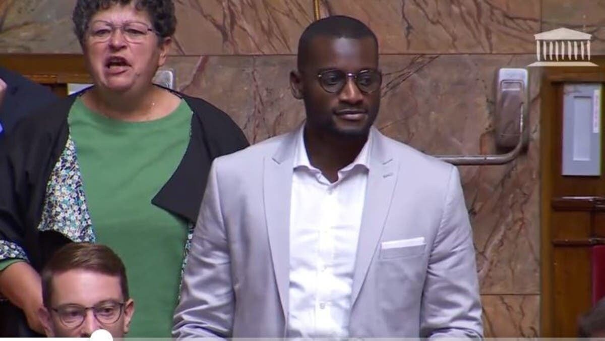 مجازات نماینده پارلمان فرانسه به دلیل سخن نژادپرستانه