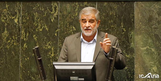 نماینده مهاباد: رئیسی باید جوابگو باشد که چه کسی تیر جنگی شلیک کرده است