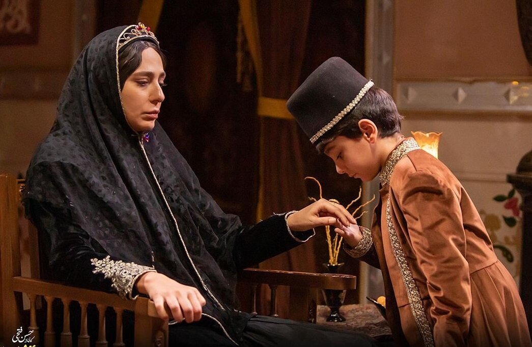 رعنا آزادیور در نقش تاج الدوله در سریال جیران اولین زن ناصرالدین شاه چه شکلی بود؟ (عکس)
