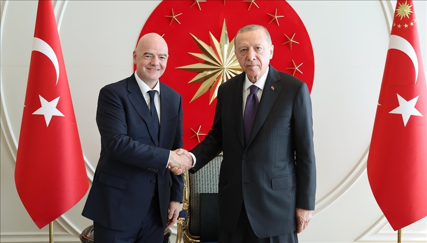 حاشیه فینال قهرمانان فوتبال اروپا در استانبول حاشیه فینال قهرمانان فوتبال اروپا در استانبول