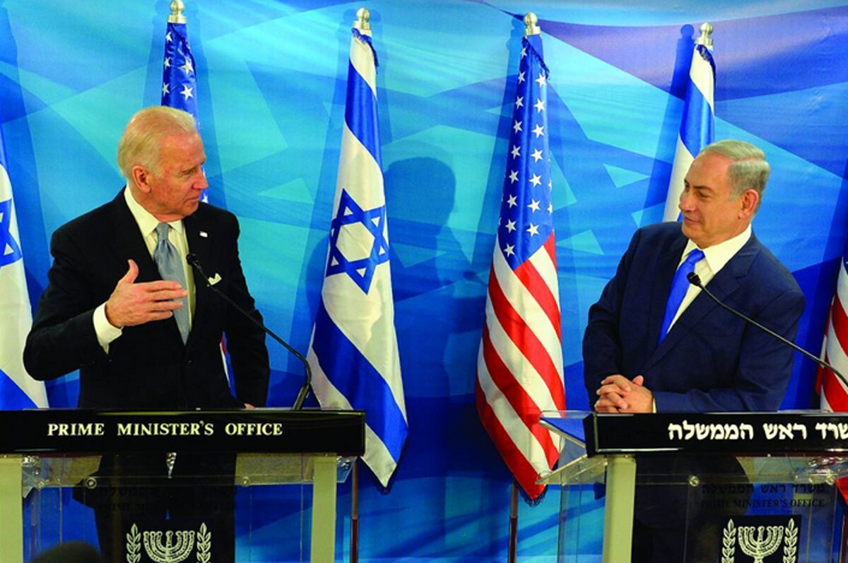 دنیس راس: ایران آن طور که باید از آمریکا نمی ترسد/ باید آنها را طوری بزنیم که انتظار آن را ندارند دنیس راس: ایران آن طور که باید از آمریکا نمی ترسد/ باید آنها را طوری بزنیم که انتظار آن را ندارند