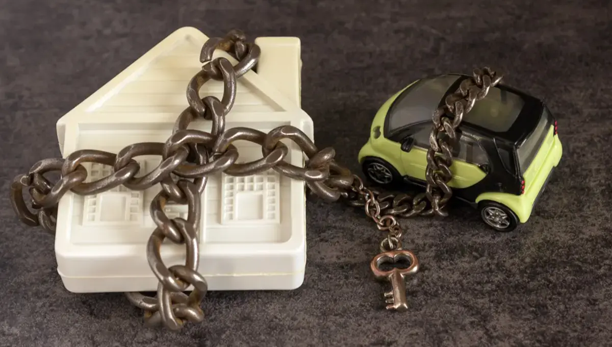 6 نکته درباره «مصادره اموال» : حقوق ، افسار اسب سیاست است نه تازیانه آن