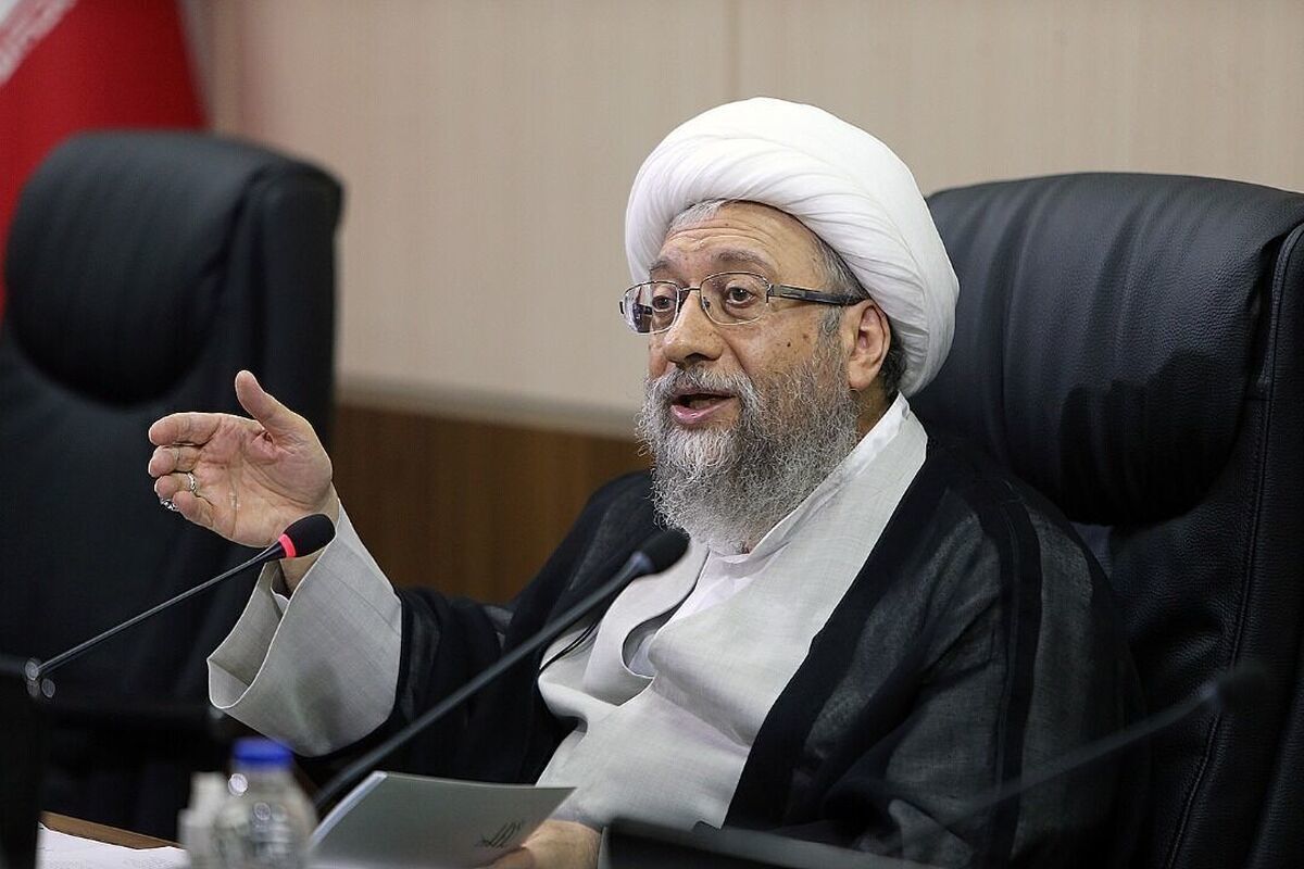 آقای آملی لاریجانی! بعد از 2300 روز، تازه می گویید نه تعجیل می کنیم نه تعلل؟!